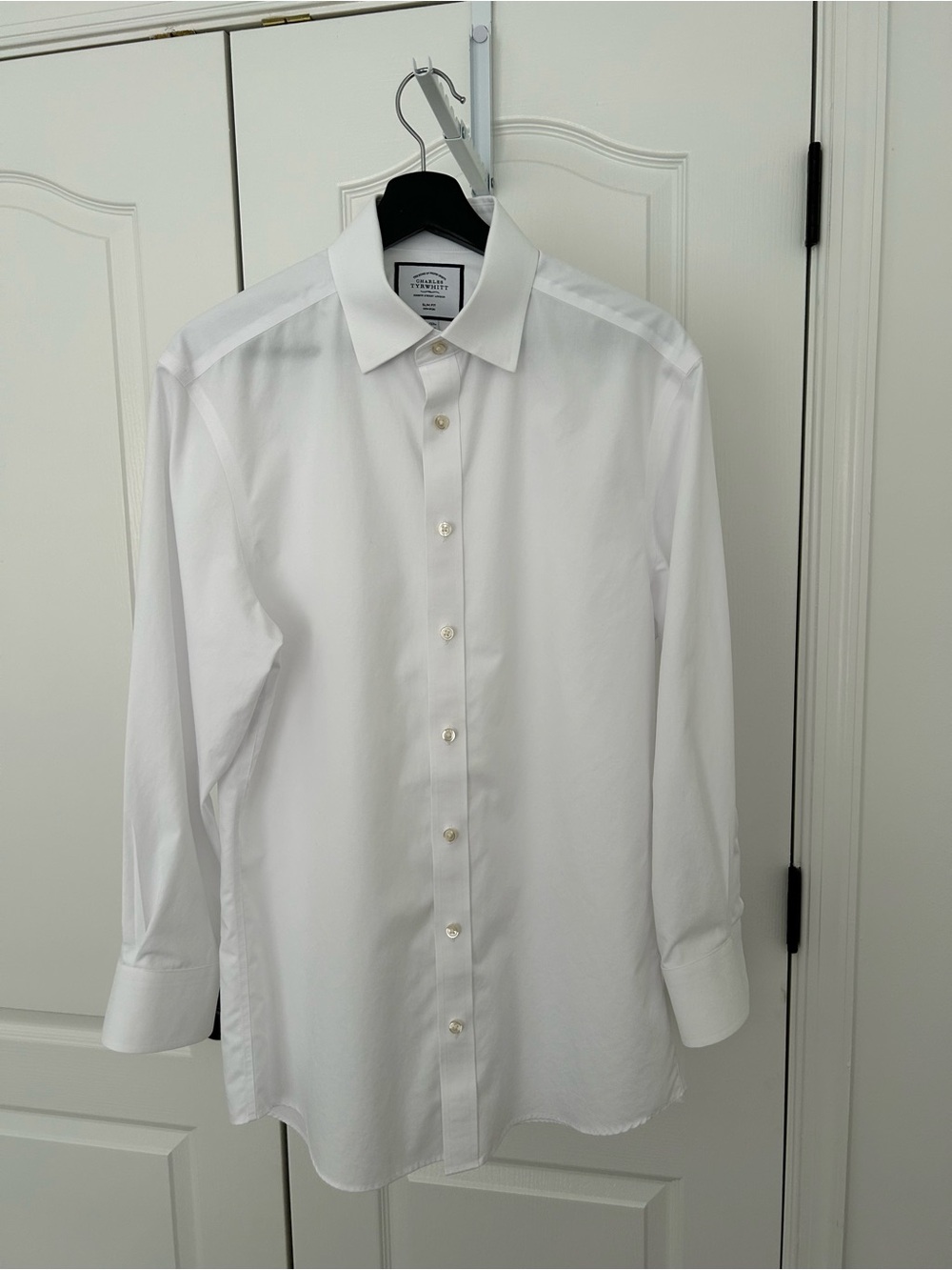 Charles Tyrwhitt White Men's Dress Shirt - Classic Point Collar